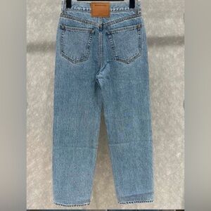 Alexander Wang Women's Ez - Mid Rise Straight Leg Jean In Denim Vintage Light